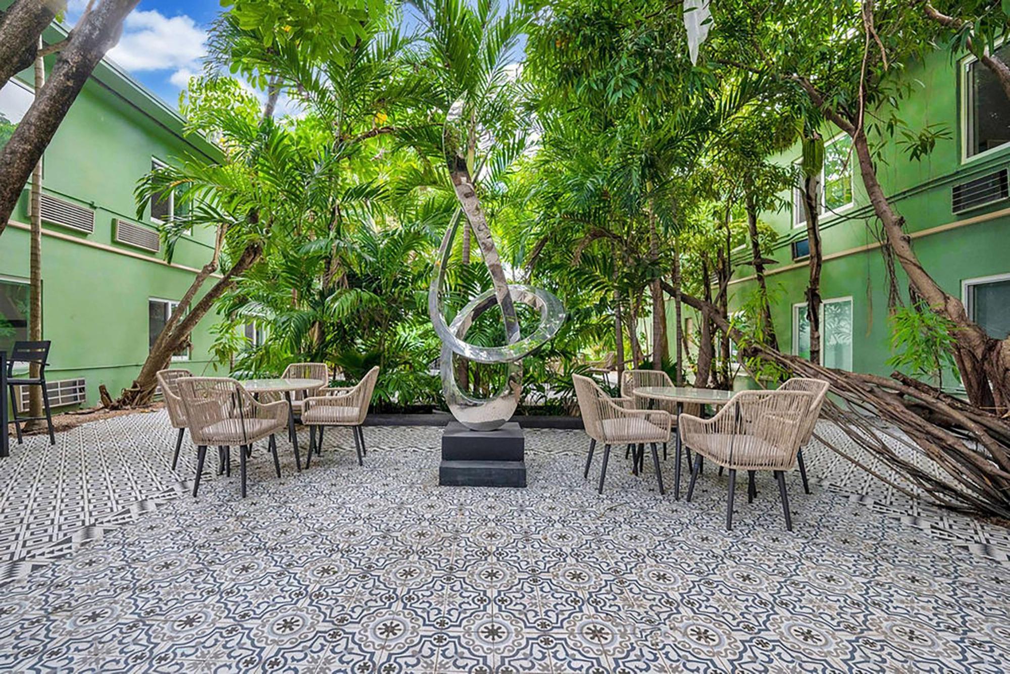 Garden Hotel Miami Airport, Trademark Collection By Wyndham Miami Springs Bagian luar foto
