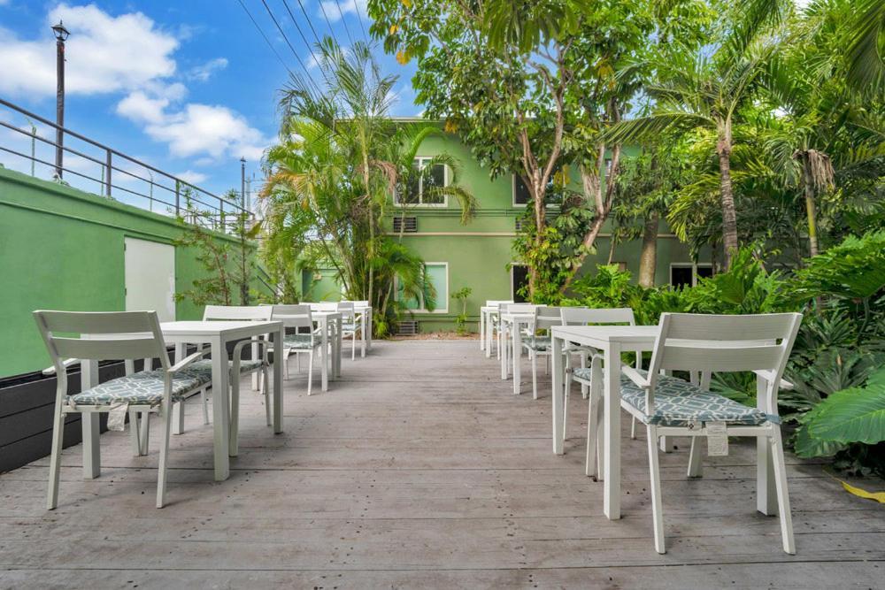 Garden Hotel Miami Airport, Trademark Collection By Wyndham Miami Springs Bagian luar foto